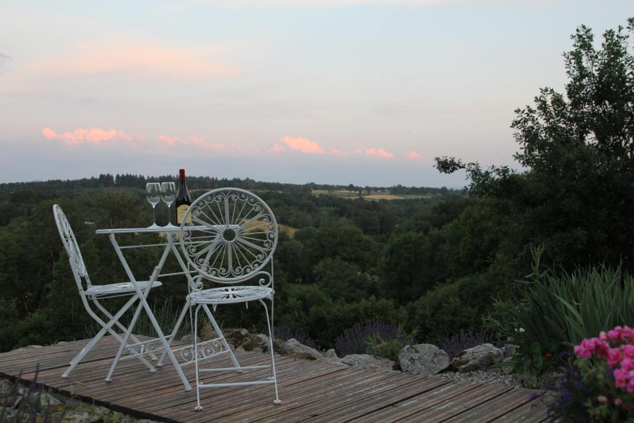 La Belle Ame Bed & Breakfast Saint-Priest-des-Champs Dış mekan fotoğraf