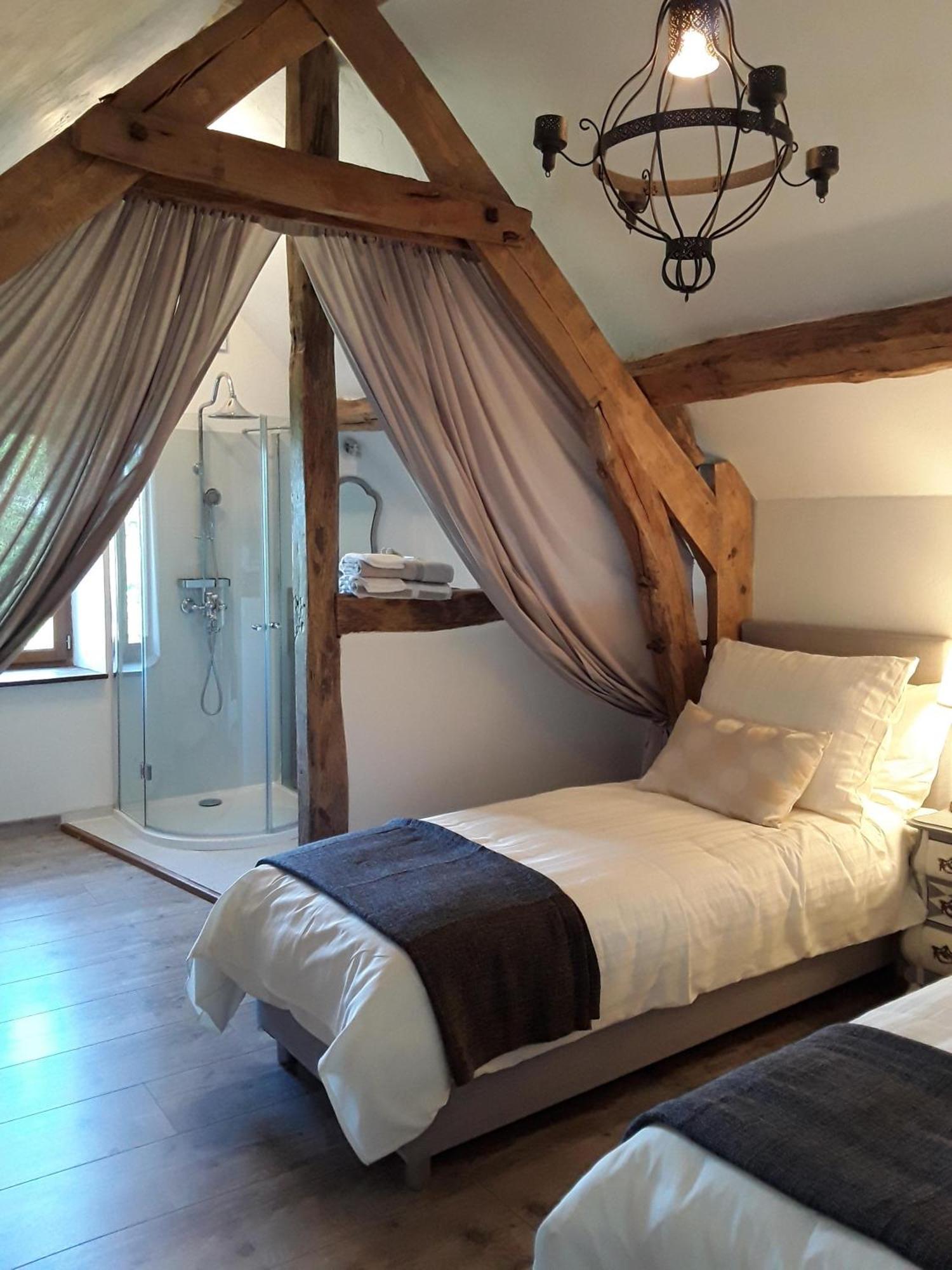 La Belle Ame Bed & Breakfast Saint-Priest-des-Champs Oda fotoğraf